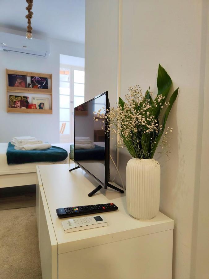 Terrace - Essence Apartment *